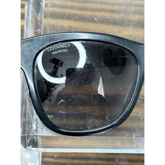 Chanel 5380-A C501/S8 Polished Black Frame w/Gray Lens Full Rim Sunglasses - Picture 7 of 9